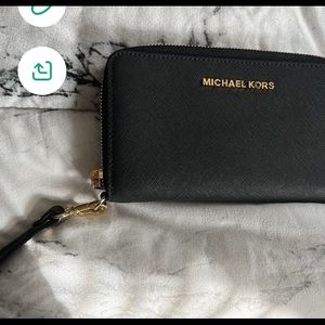 Michael Kors wallet